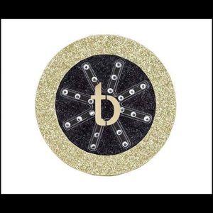 BNIB TORI BELLE Snowflake magnetic lash bling